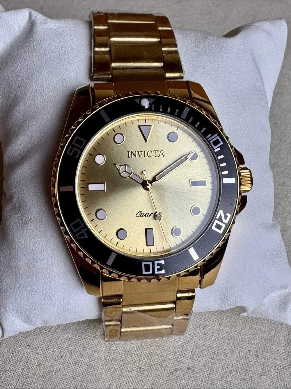 Invicta Diver Gold Dial / Black Bezel 42mm Quartz Watch 69396 NWT
